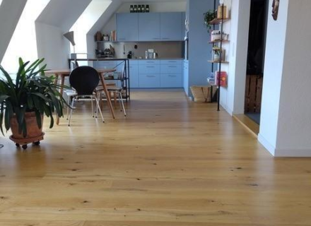 Moderne Dachwohnung an ruhiger Lage in Bern